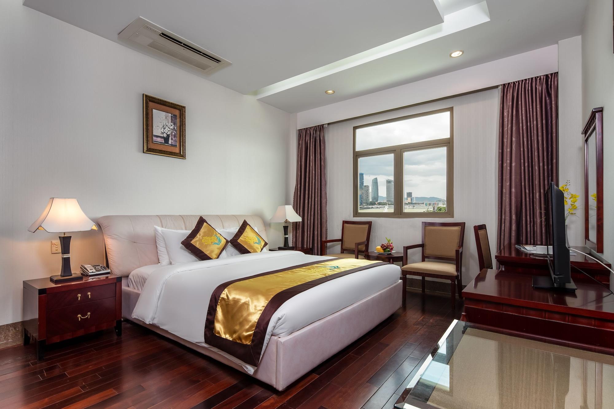 Da Nang Riverside Hotel Екстериор снимка
