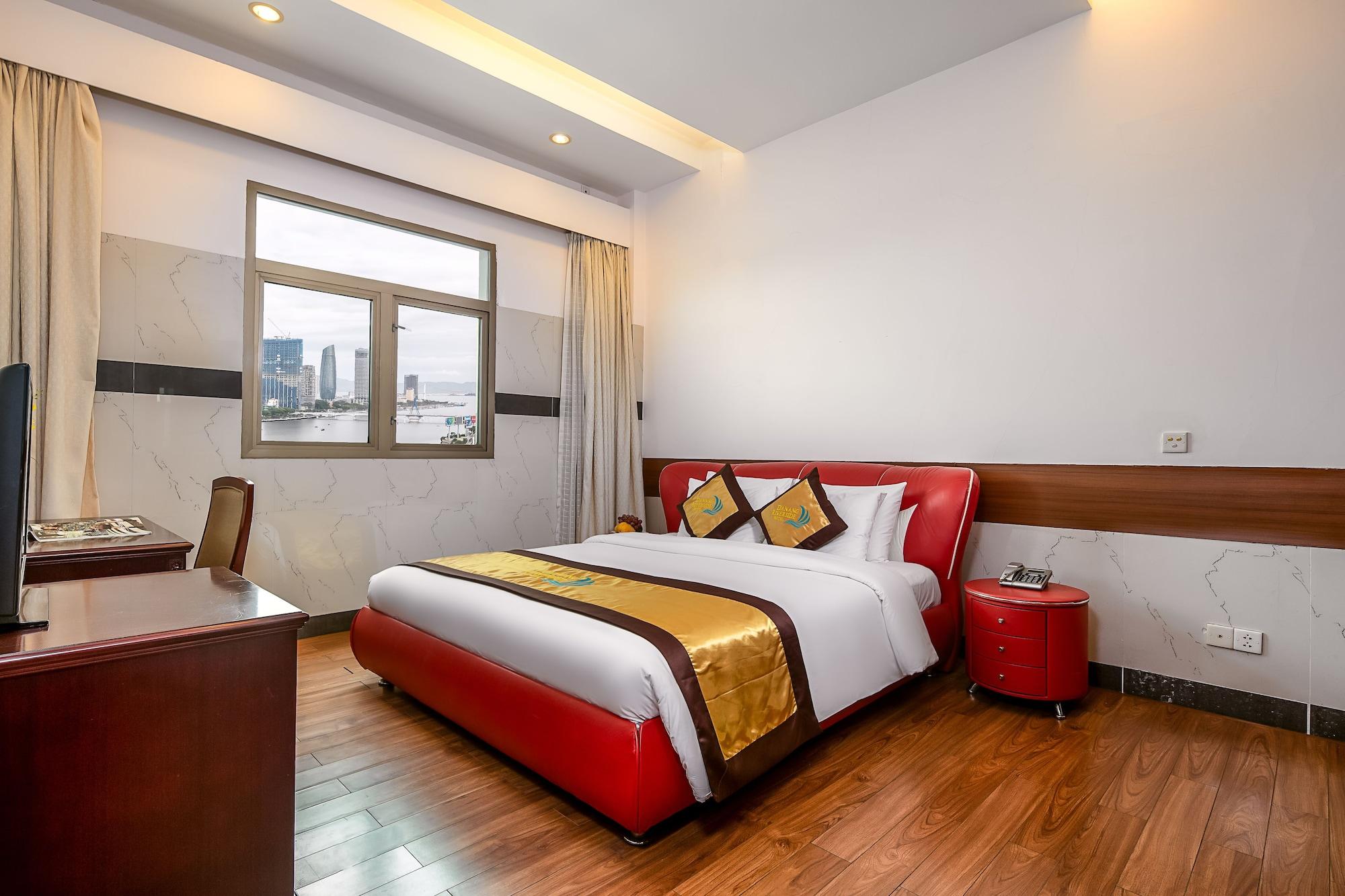 Da Nang Riverside Hotel Екстериор снимка