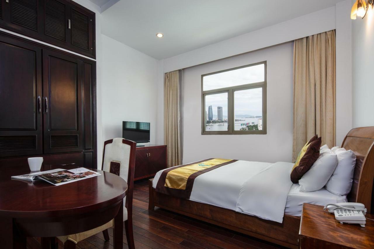 Da Nang Riverside Hotel Екстериор снимка